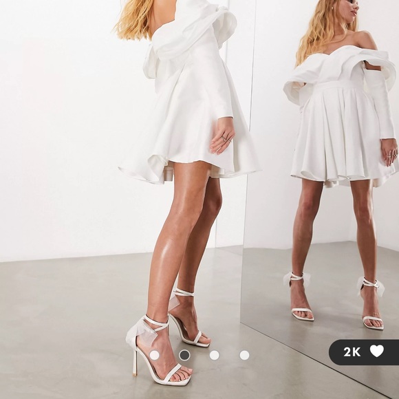 White ASOS dress! Perfect for any upcoming bride! Size US 8. Ivory. - Picture 5 of 6